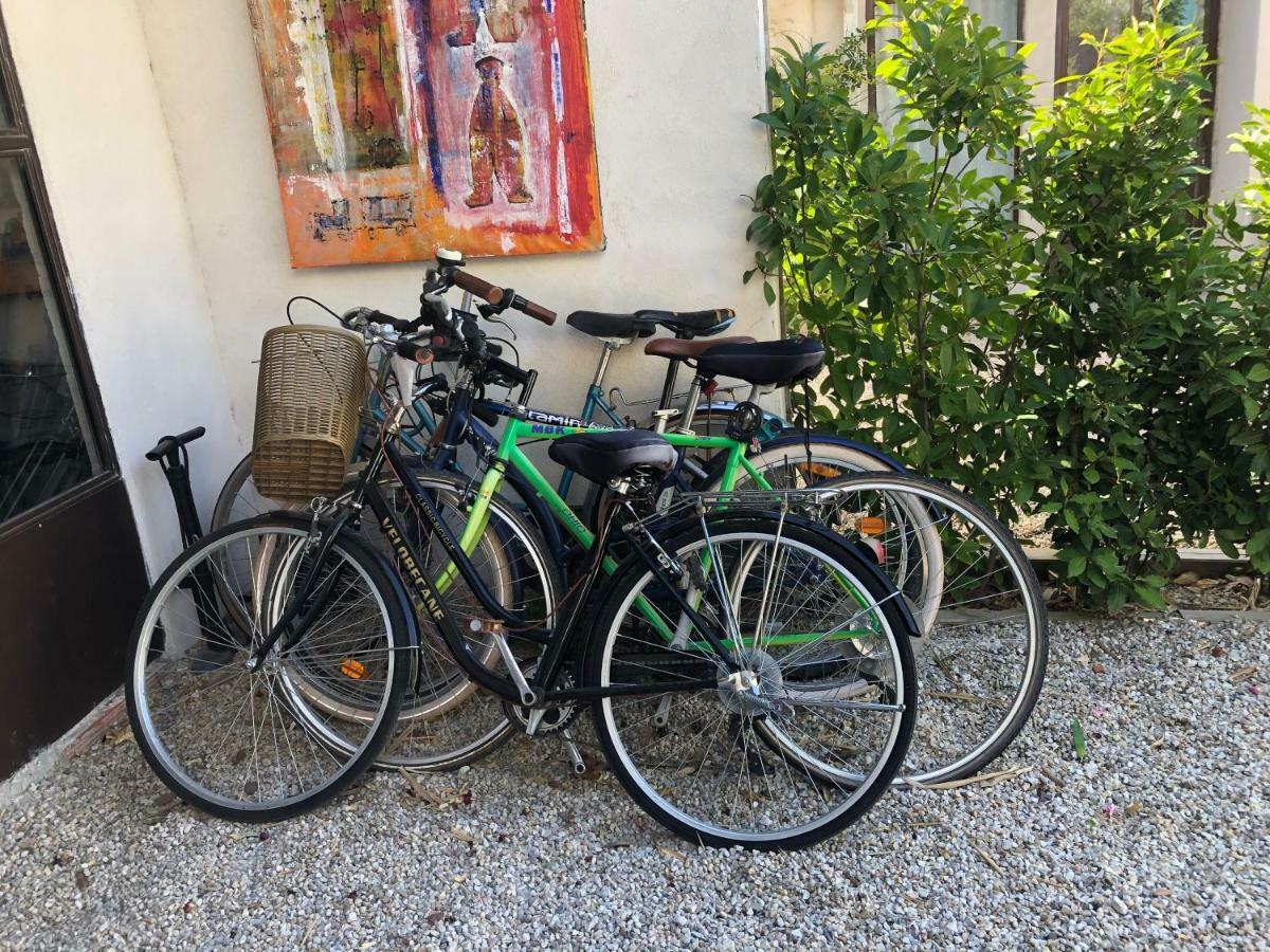 Le Luberon Des Artistes Villa Oppède Exterior foto