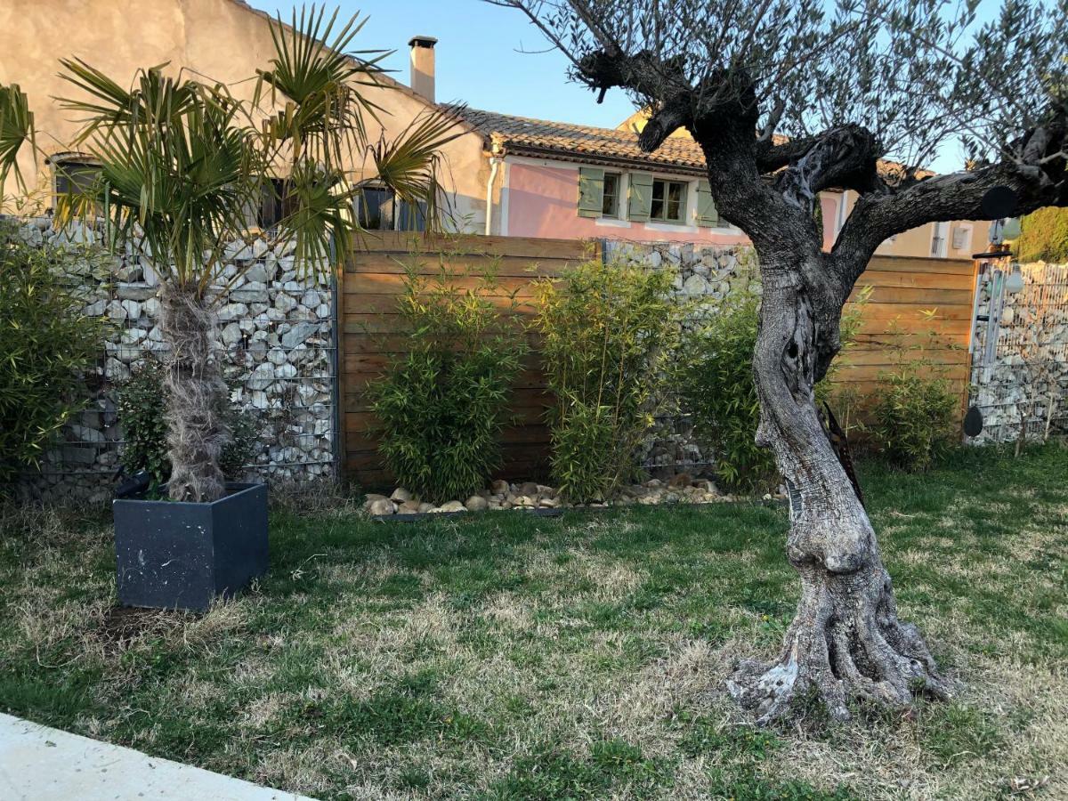 Le Luberon Des Artistes Villa Oppède Exterior foto